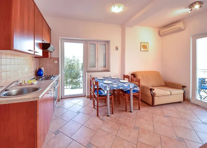 Ivan By Interhome Semesterbostad Šilo