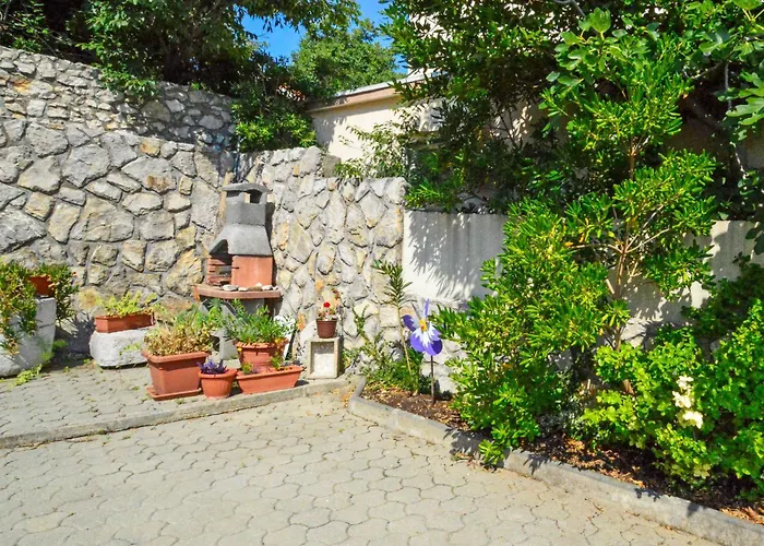 Ferienhaus Ivan By Interhome